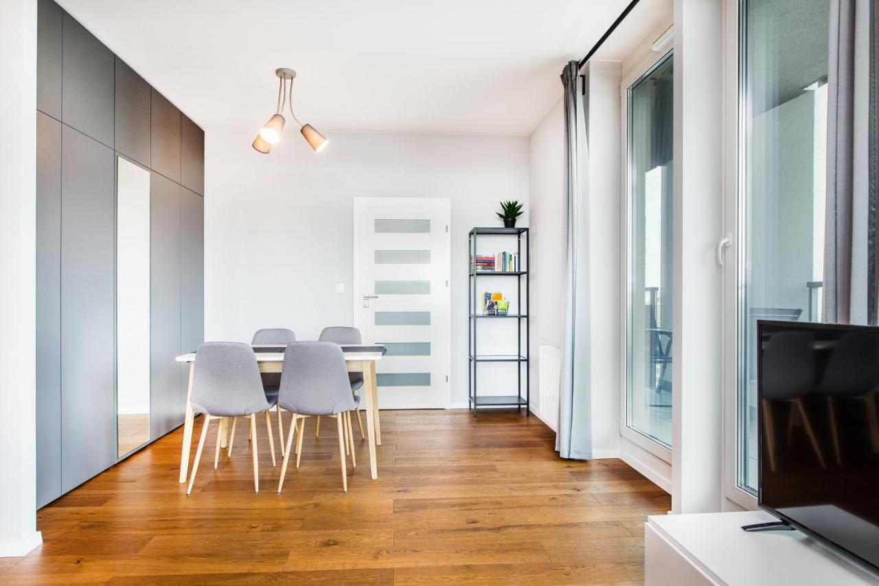 Mogilska Tower Apartments Near Tauron Arena By Inpoint - Free Underground Parking Красков Екстериор снимка
