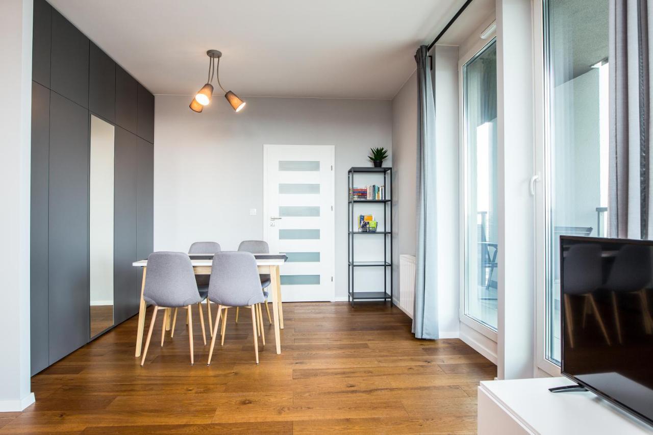 Mogilska Tower Apartments Near Tauron Arena By Inpoint - Free Underground Parking Красков Екстериор снимка
